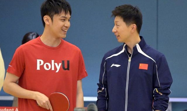 开云-马龙与香港青年学生交流，称六金奥运生涯“难、真难、更难”