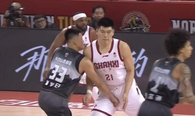 开云-拳击刘传兴下体 官方：曾繁日停赛2场&amp;amp;罚款10万元