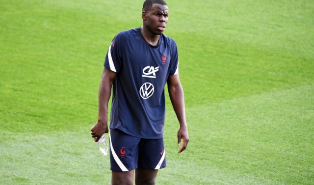 kaiyun-罗马尼亚媒体：祖马曾和哈萨克斯坦球队谈判 要求35万欧年薪+奖金