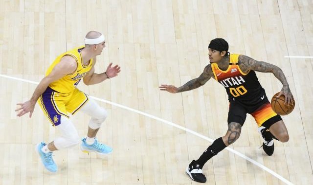 【观察】湖人连败仍在继续 何时止颓充满未知